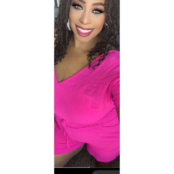 Hot Pink Short Sleeve V-Neck Romper With Elastic Waist & Back Zipper Closure Wom - Picture 3 of 8